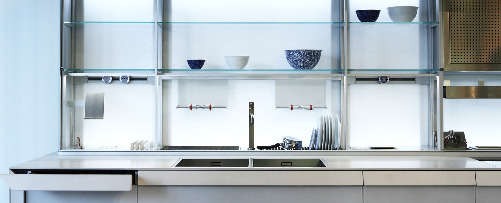 03_valcucine_carbontec_1920x780