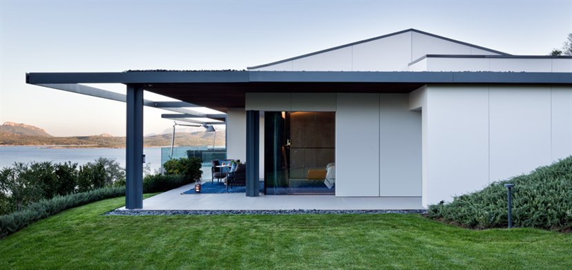 04_villa_e_877x414