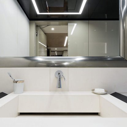 05_yacht_fca_414x414