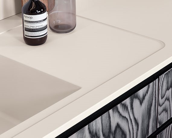 Personalizzazione del top cucina in pietra sinterizzata Lapitec