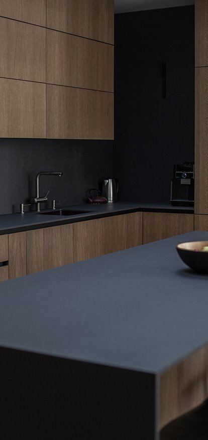 black-house-lapitec-kitchen-gallery-03