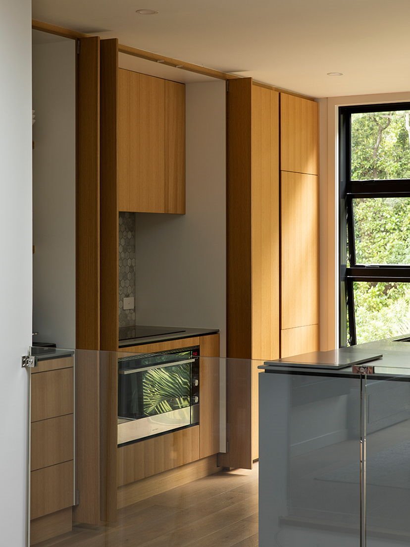 lapitec-kitchen-brise-soleil-legno-di-cedro