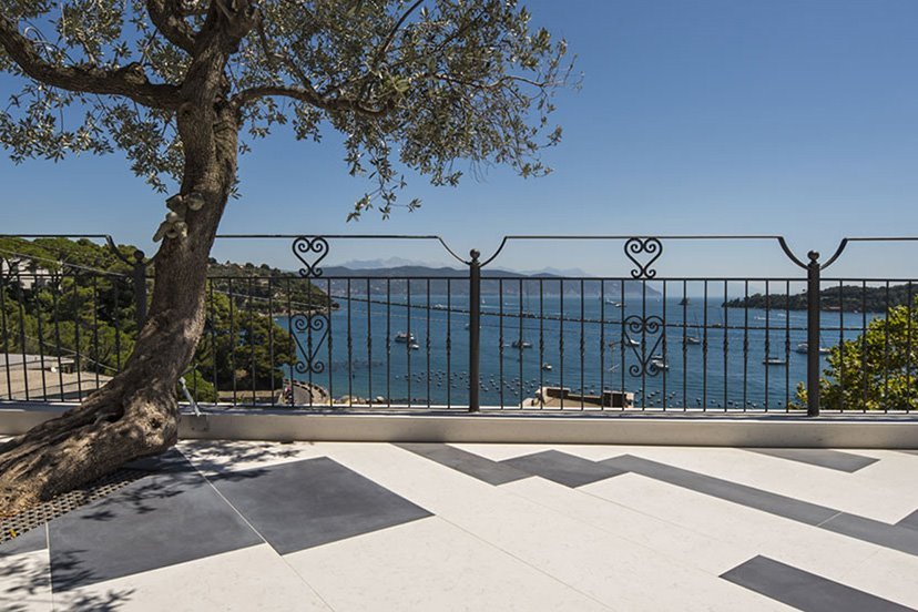 lista_Porto_Venere_Balcony_828x552
